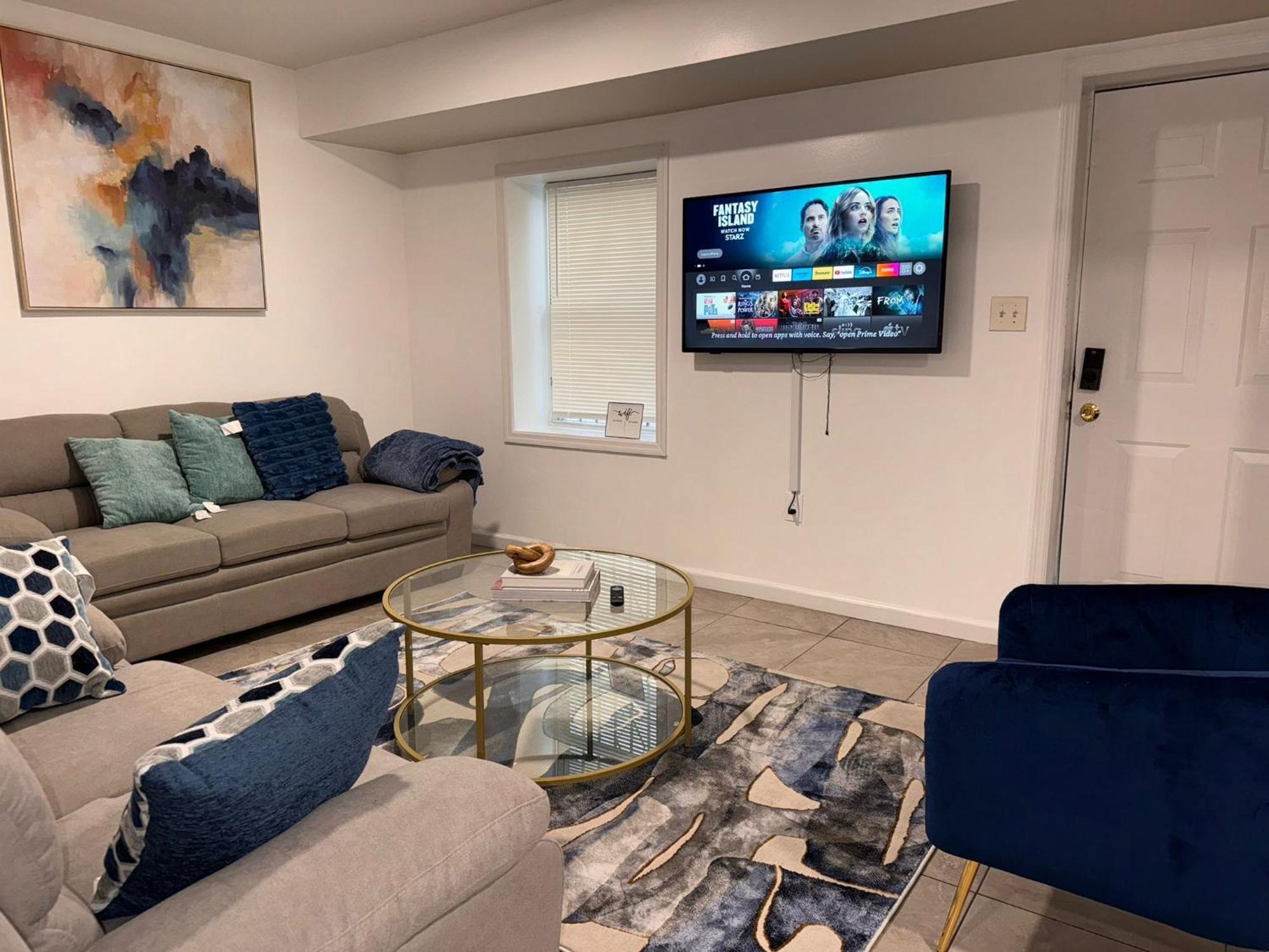 Cosy Bedroom 6 Minutes To Ewr Prudential Hotels Pen Station Newark Exteriör bild